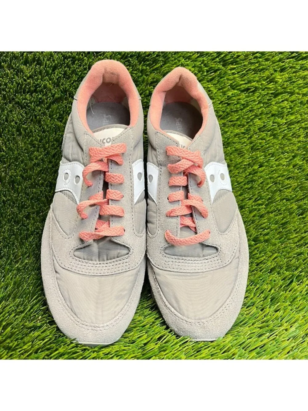 Saucony Jazz Original Womens Size 8 Gray White Athletic Running Shoes Sneakers